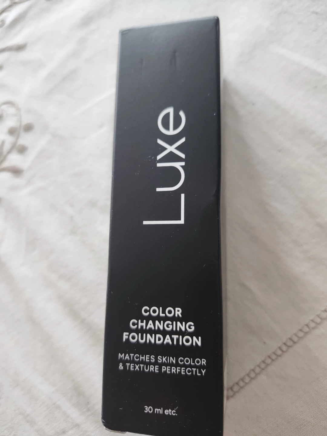 Luxe Color Changing Foundation - Shade 01 Light
