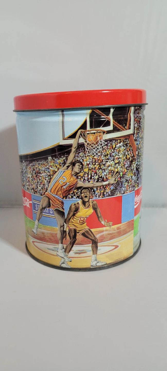 Coca-Cola Sports Themed Tin - photo 3