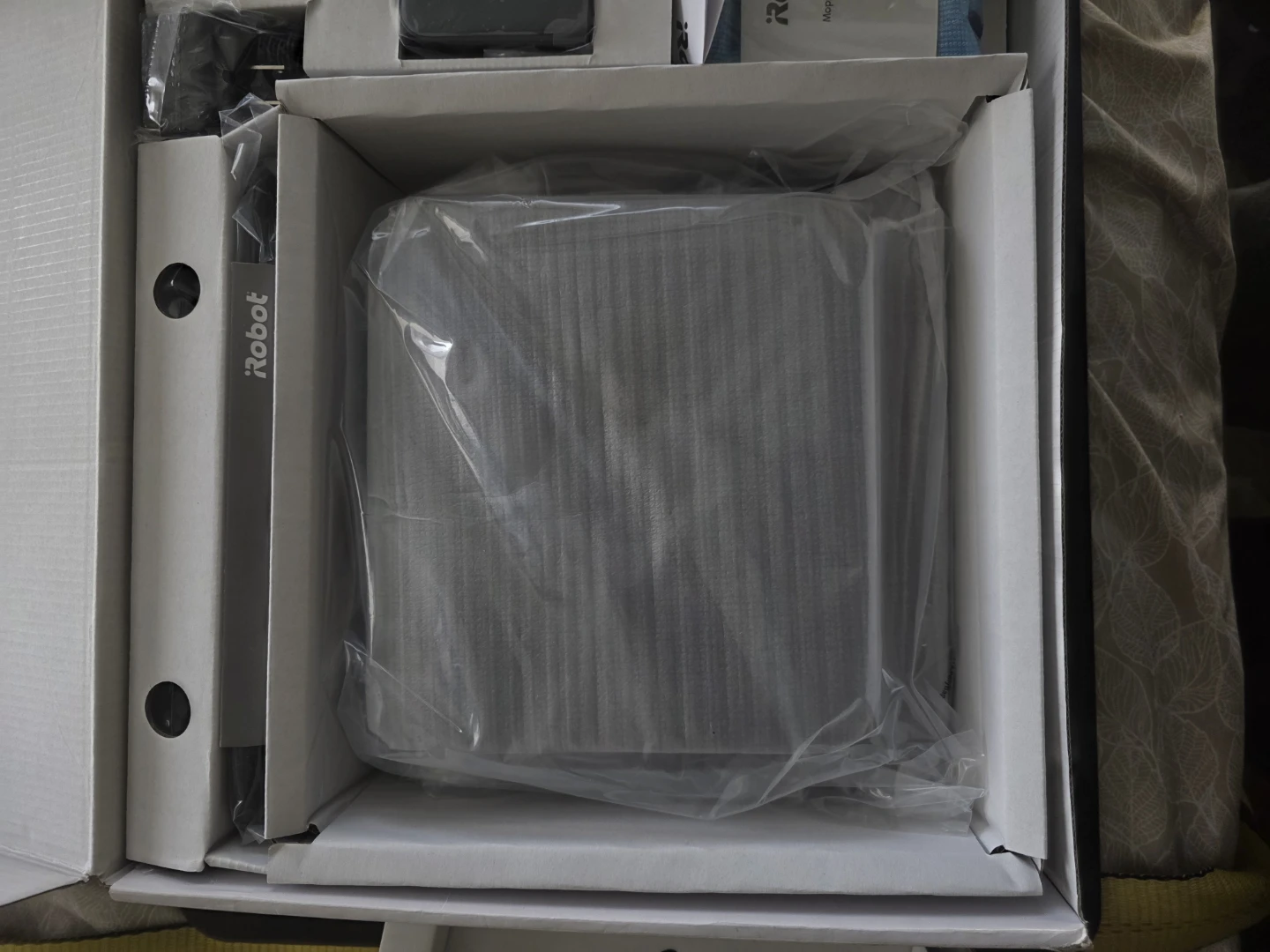 iRobot Braava 380t Mopping Robot - photo 3