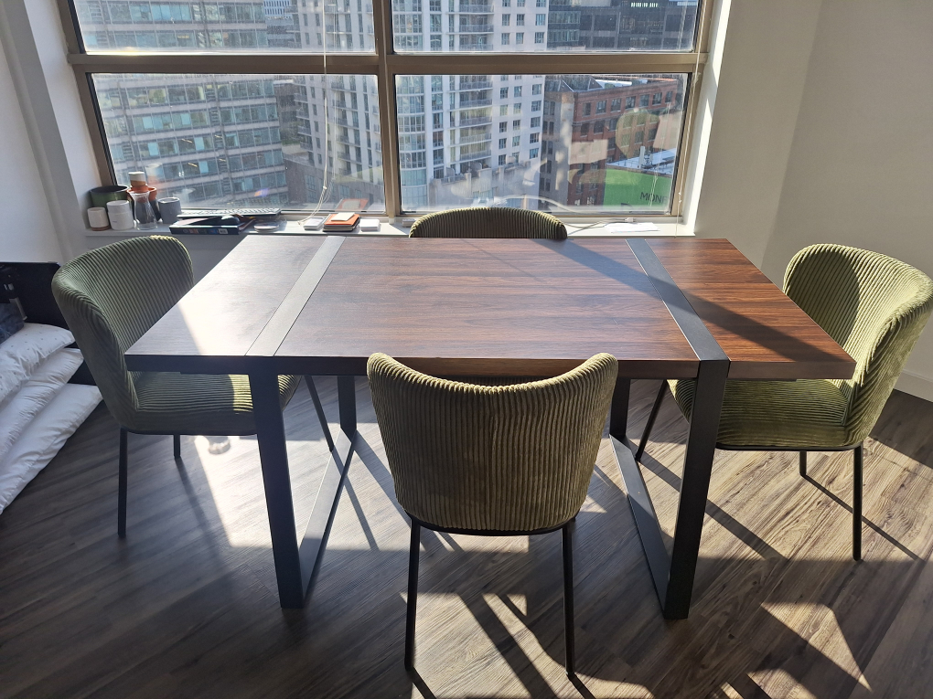 Dining Table and Chairs (set of 4) - photo 2