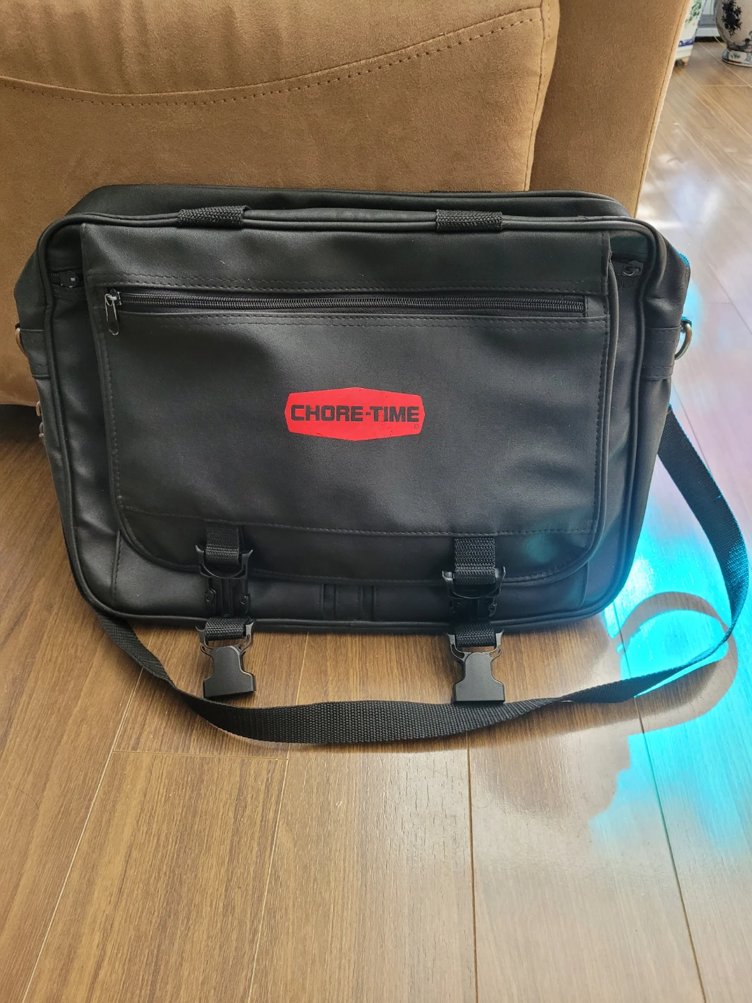 Chore-Time Black Messenger Bag