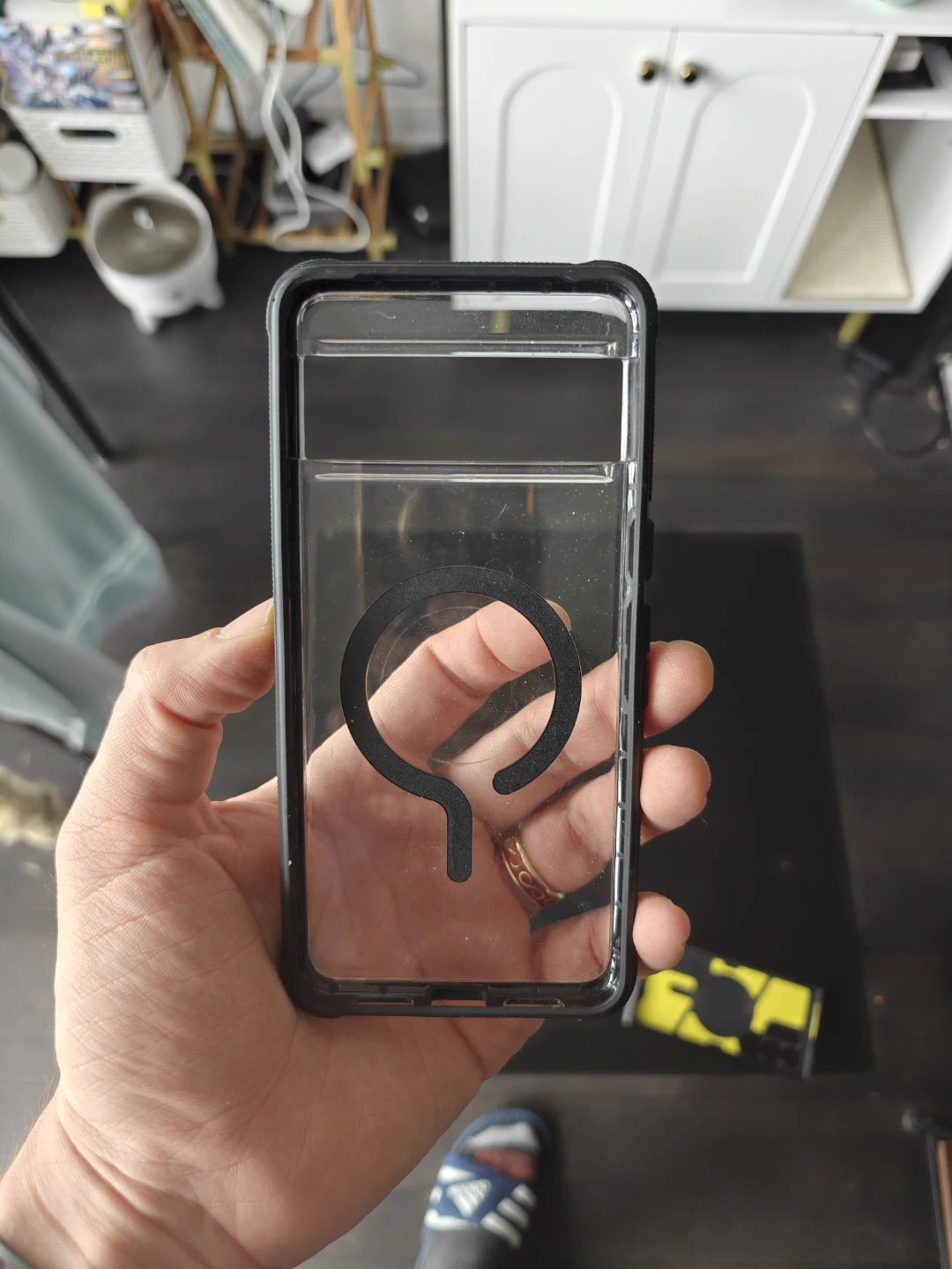 Dbrand ghost Case for pixel 8 pro - photo 2