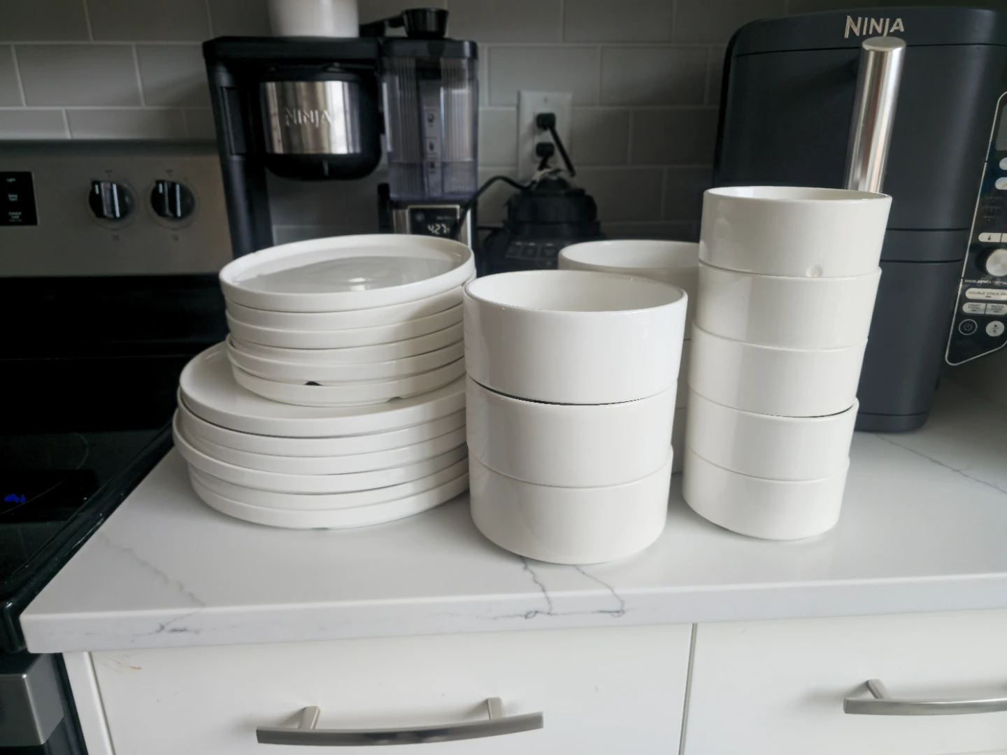 White Ceramic Dinner Plates and Bowls