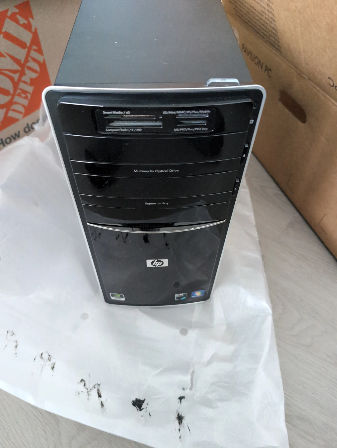 HP Pavilion PC Desktop Computer