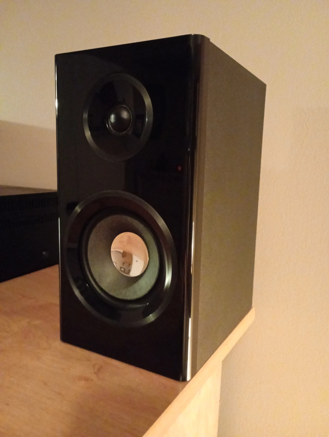 Philips Micro Music System BTM2180 with Speakers and Remote - photo 4