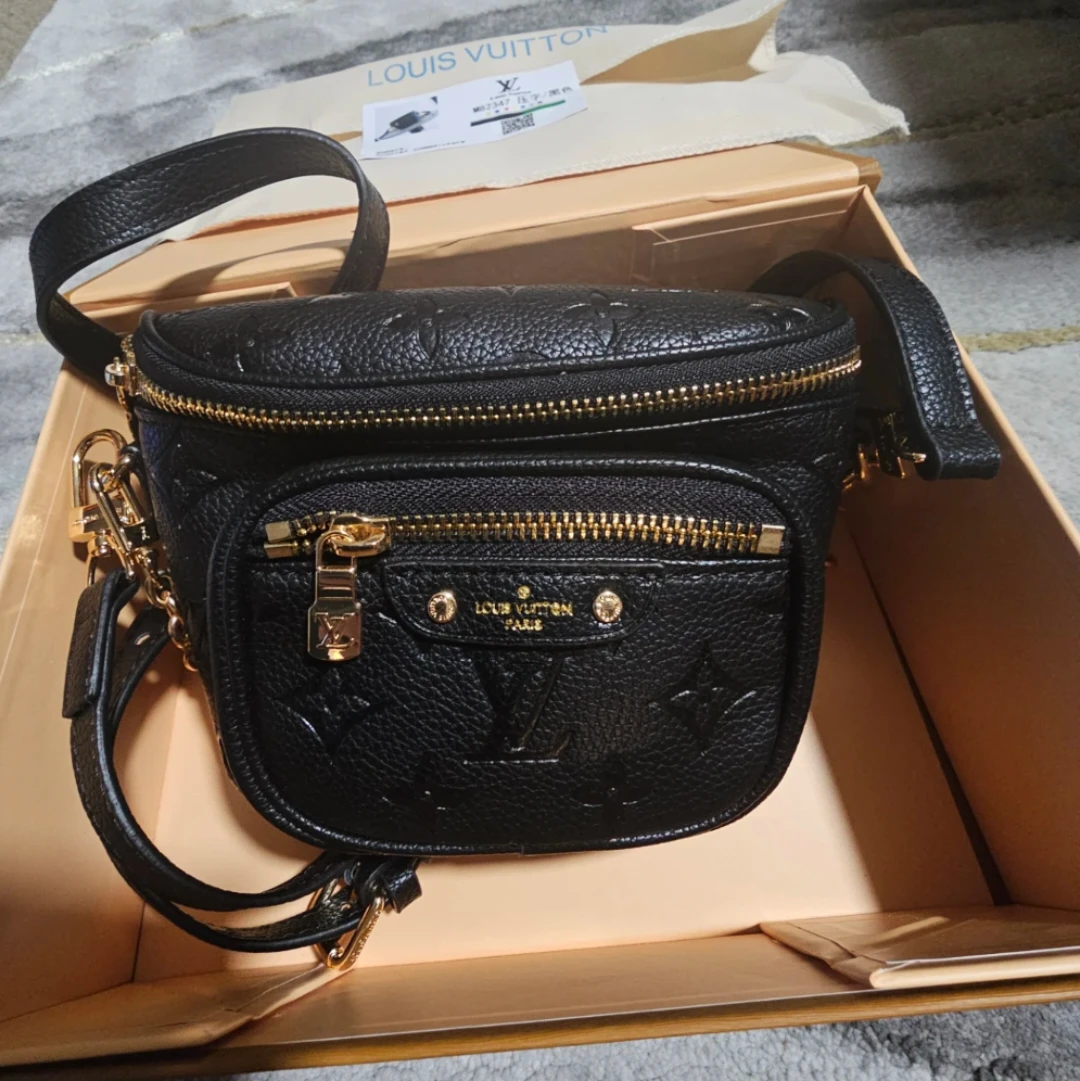 Louis Vuitton Black Monogram Bum Bag - photo 2