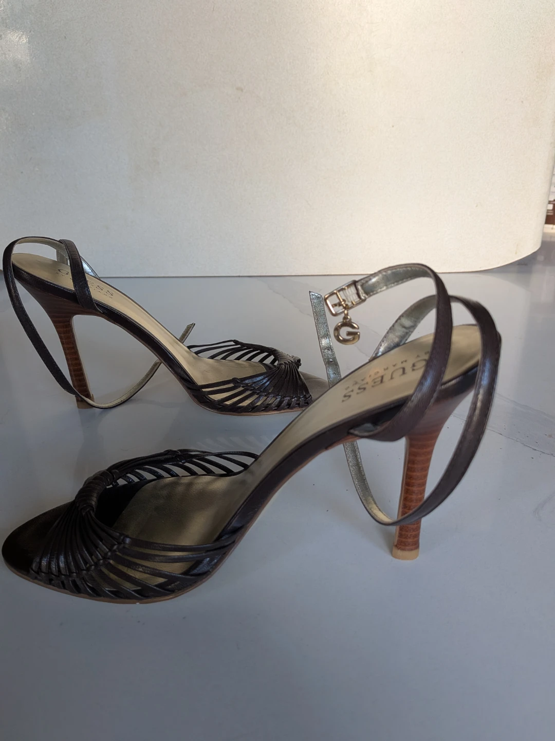 🌱Guess by Marciano Brown Woven Strap Heels Size 6 - photo 3