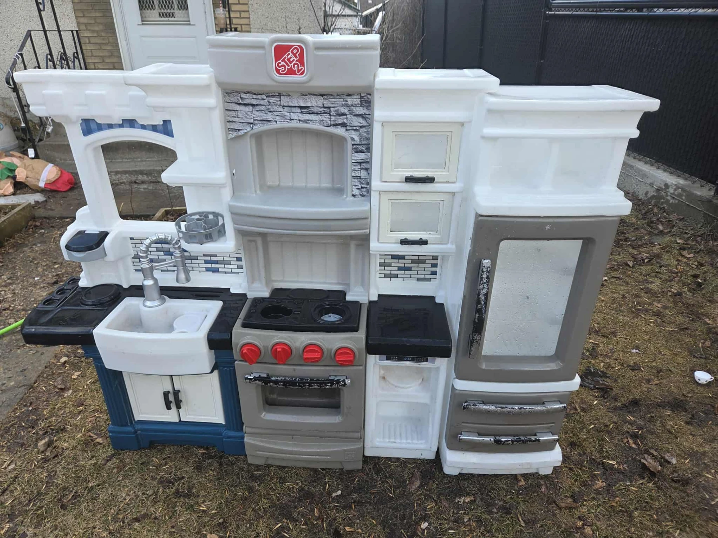 Step2 Play Kitchen