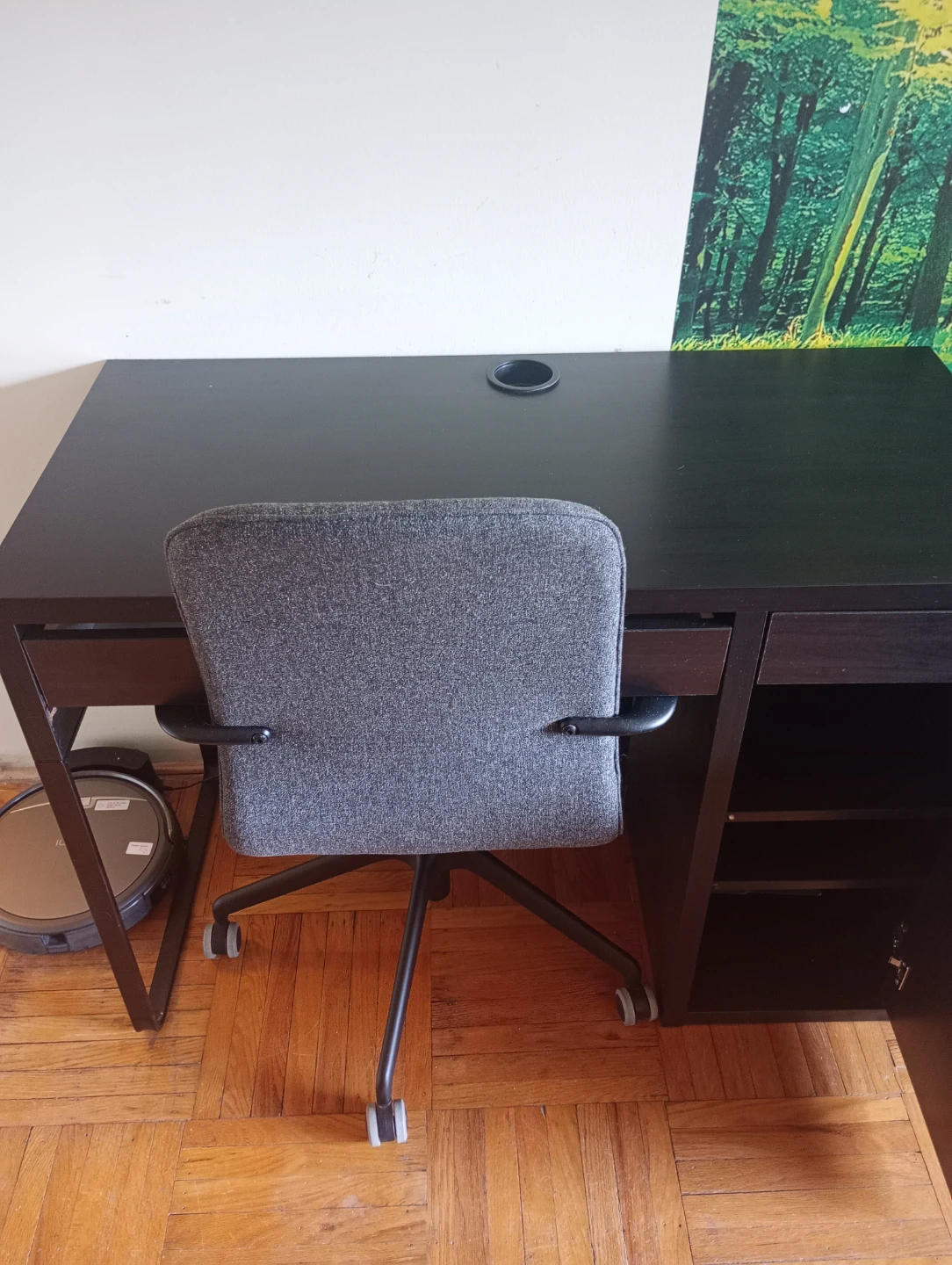 IKEA MICKE Desk - Black-brown - photo 3