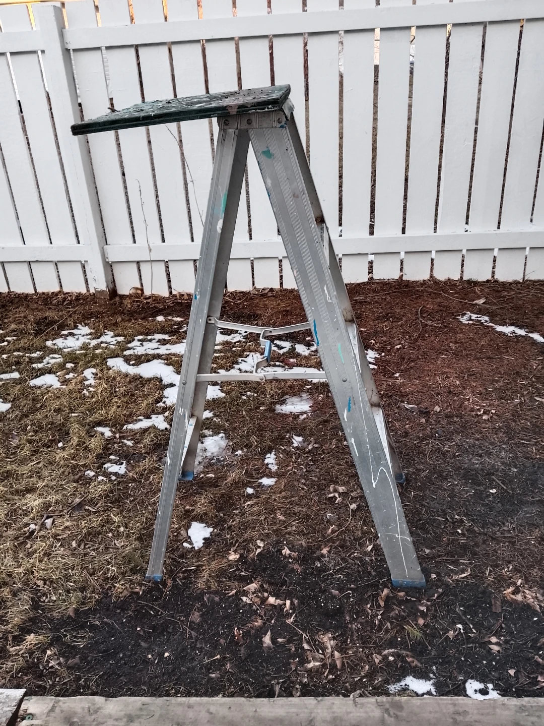 Aluminum A-Frame Ladder