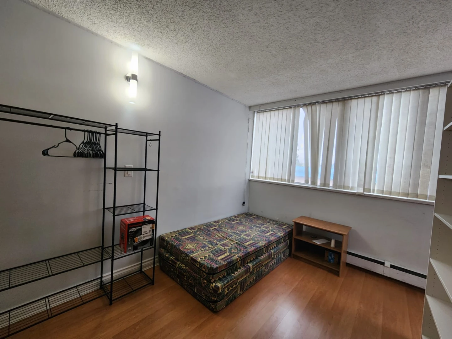 Furnished Room for Rent – $550 – Near Transit – August 1st