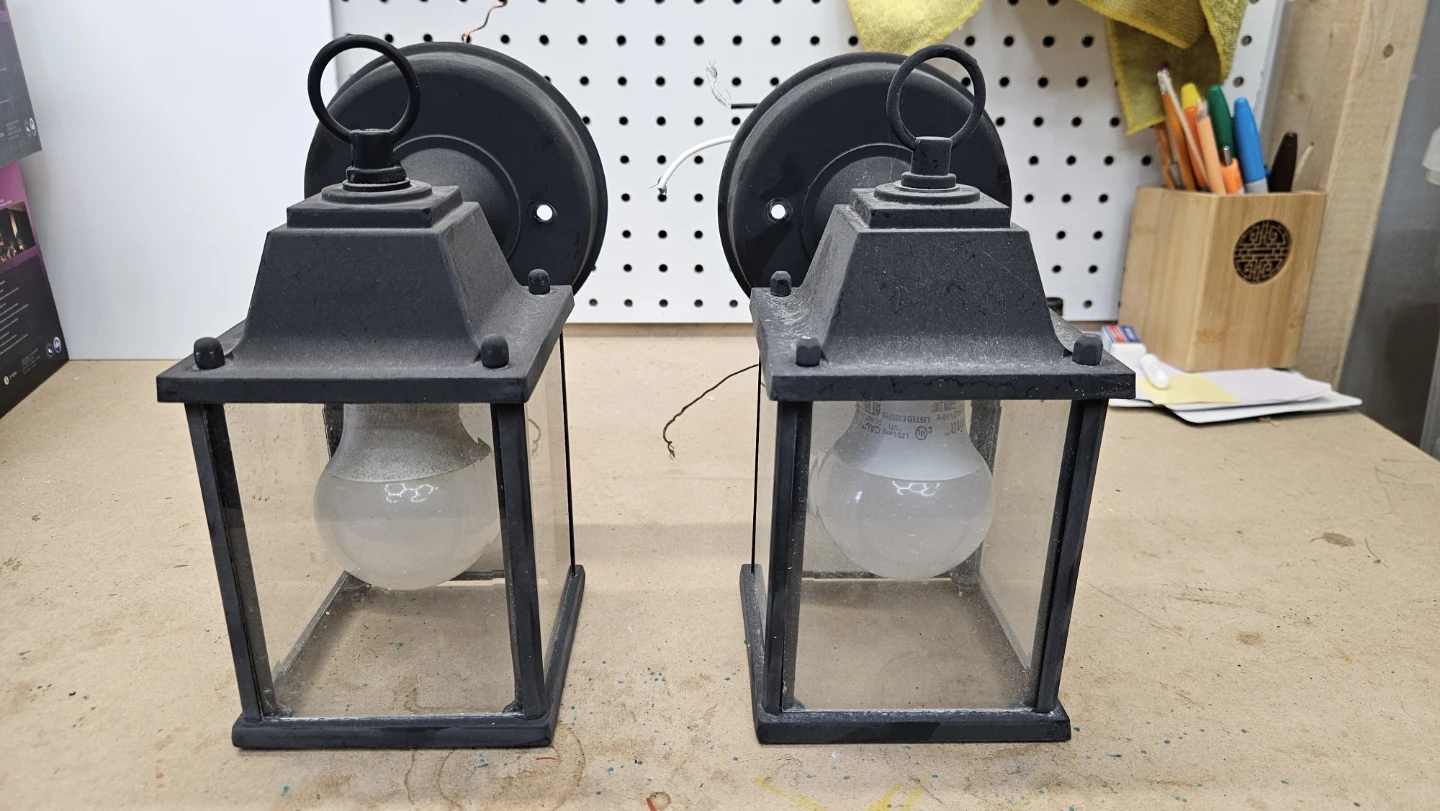 Pair of Black Outdoor Wall Mount Lantern Lights