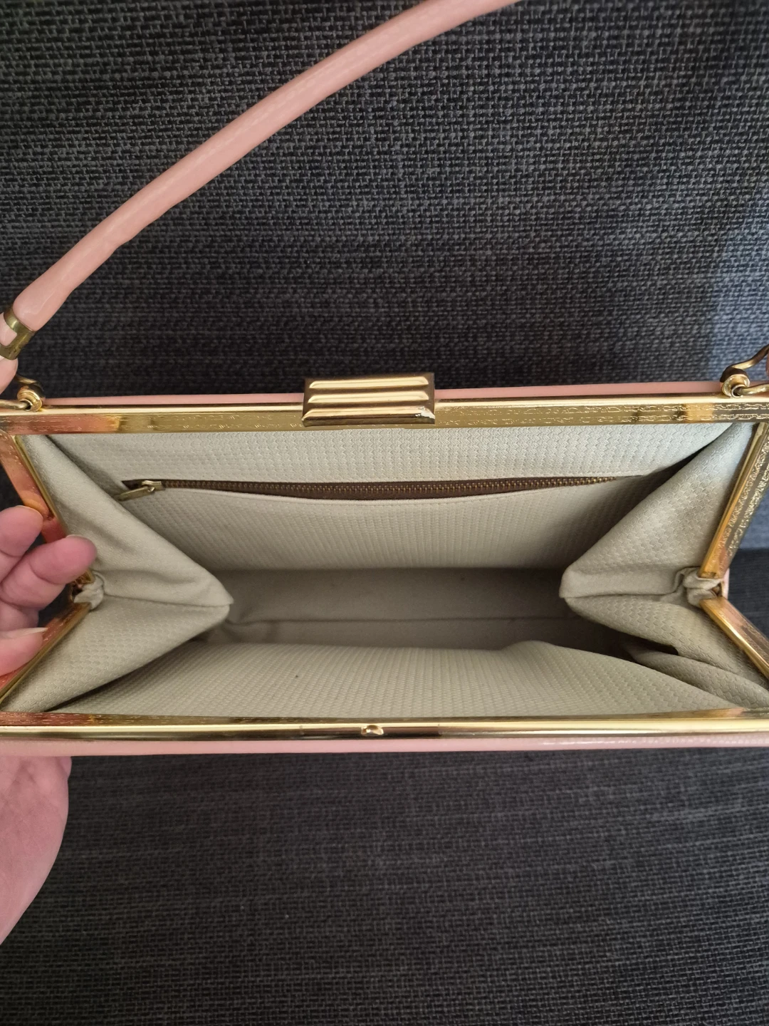 Vintage 1960s Pink Clutch Purse - photo 4
