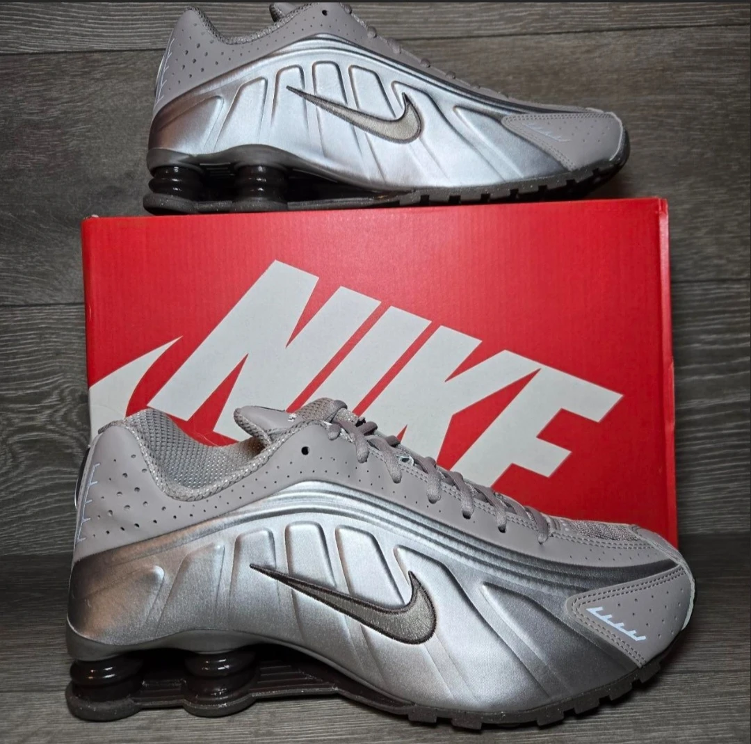 Nike Shox R4 Mens Shoes