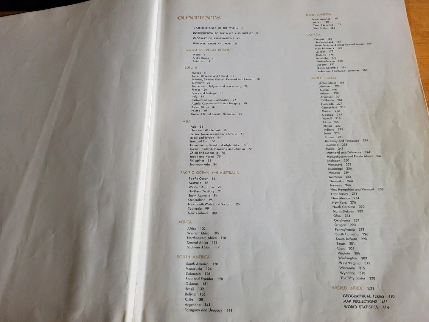 Hammond Medallion World Atlas - New Perspective Edition - photo 3