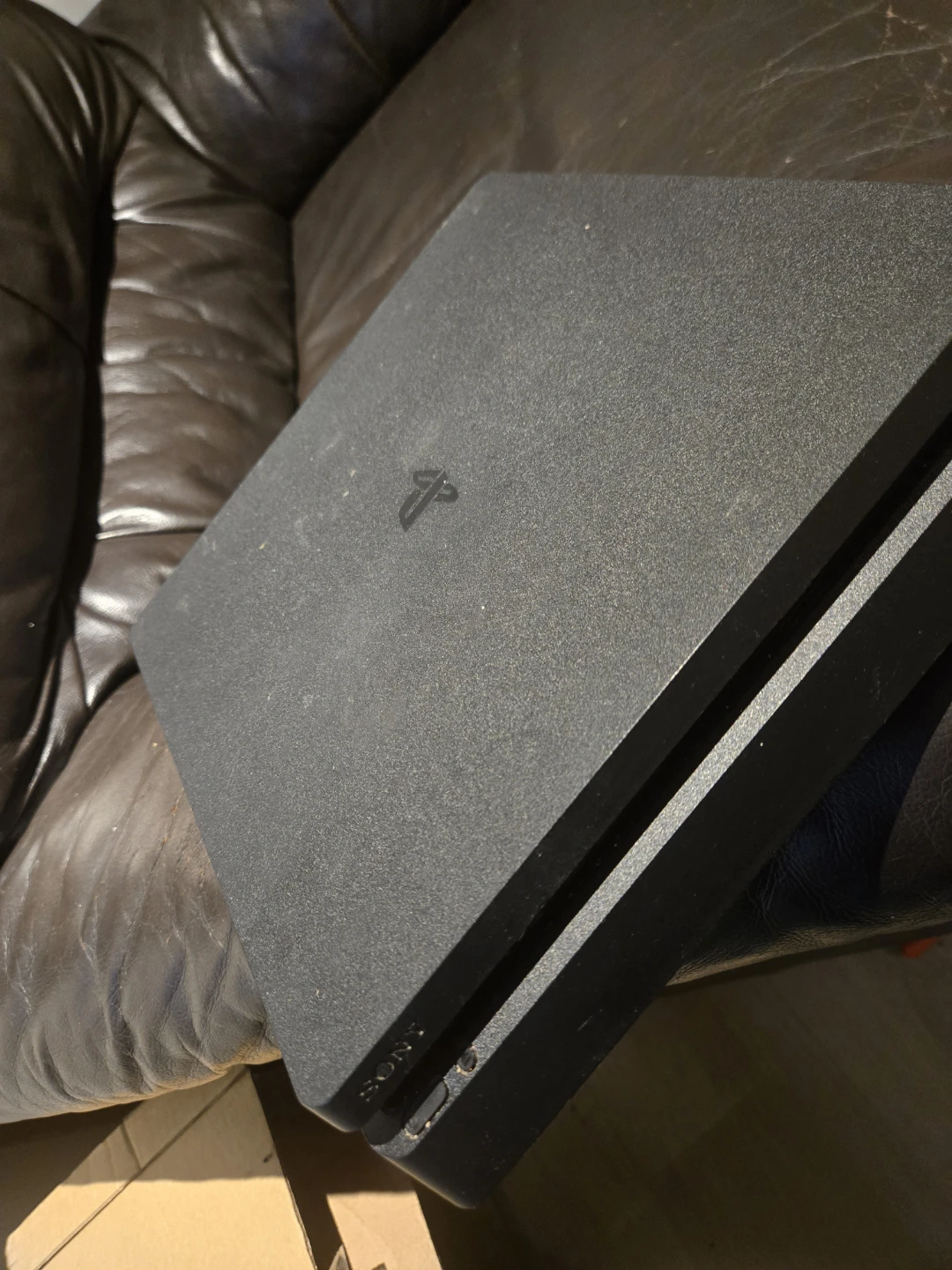 PS4 - photo 2