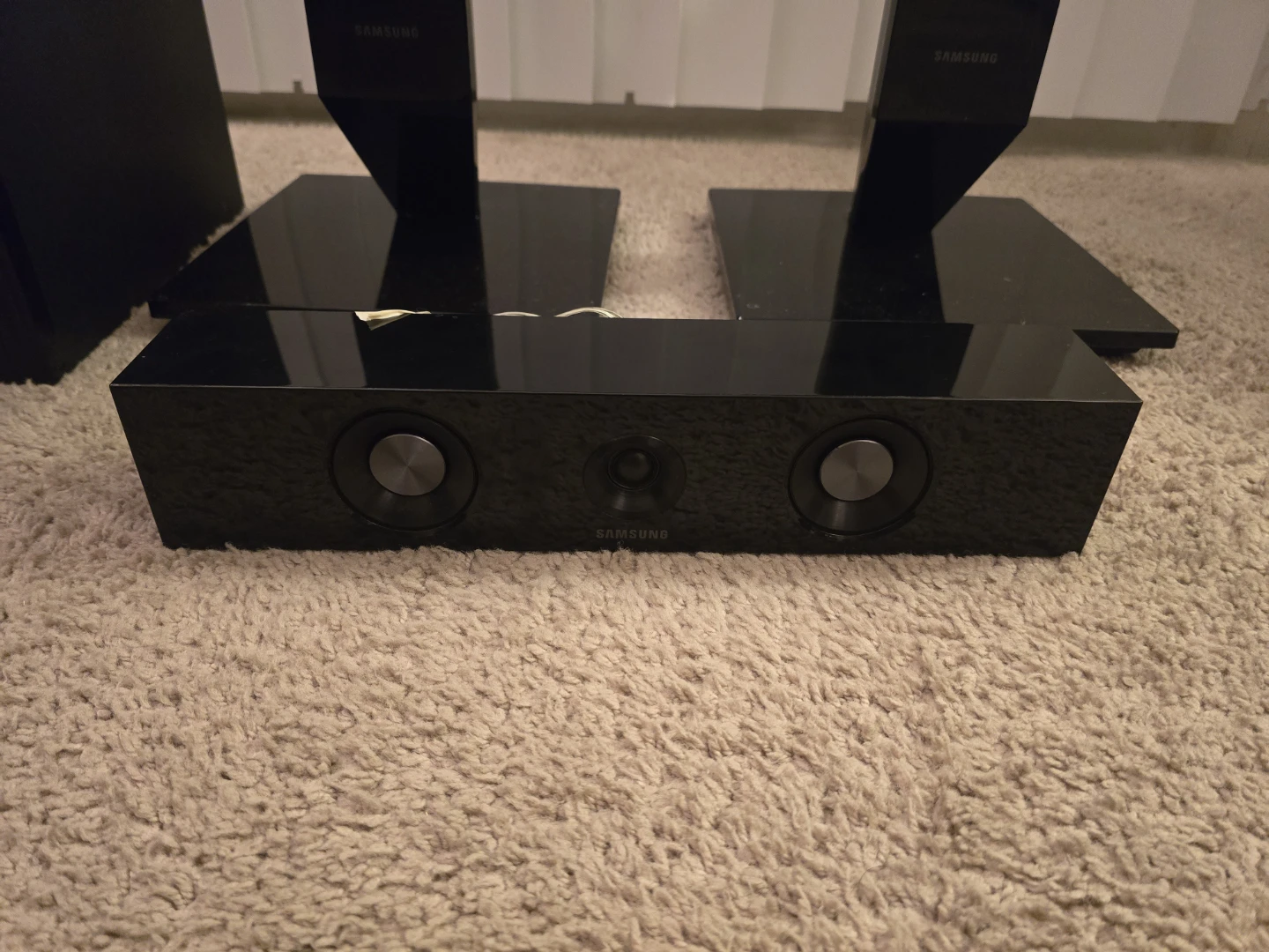 Samsung Surround Sound System - photo 2