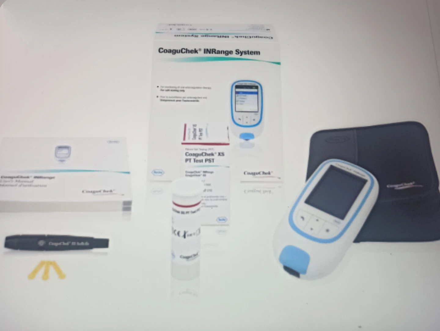 KIT COAGUCHEK INRANGE MONITOR + 24 TEST STRIPS