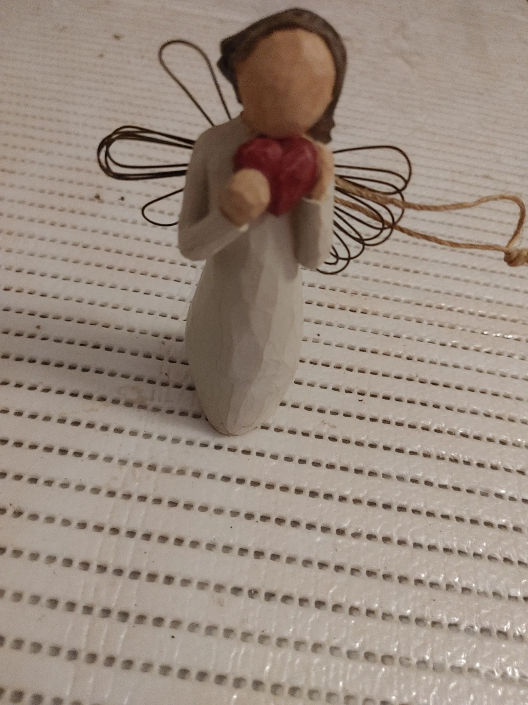 Willow Tree Angel of the Heart Figurine