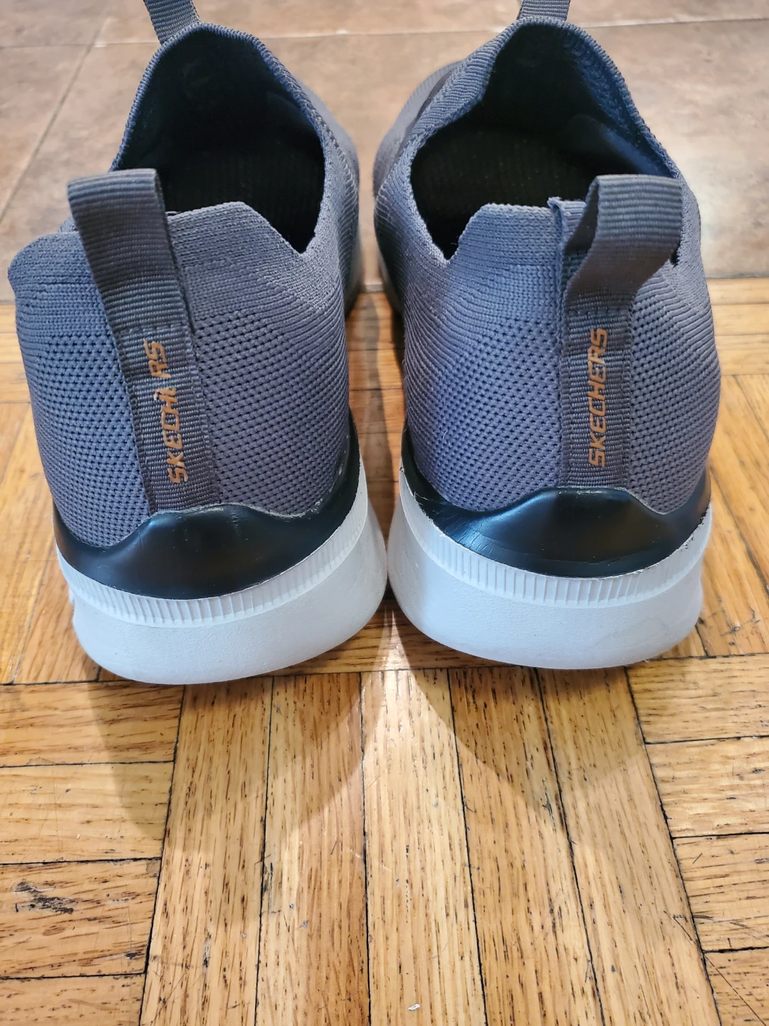 Men's Skechers Shoes Size 11 - photo 2