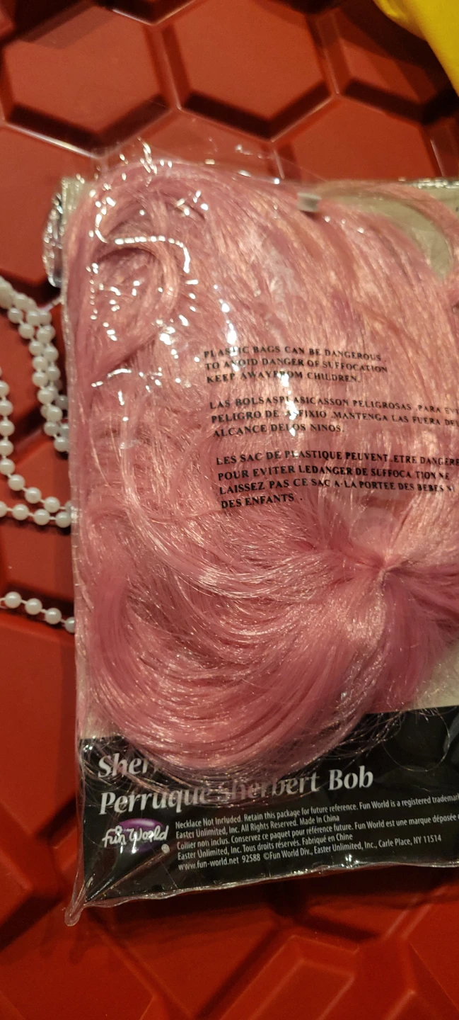 Fun World Pink Bob Wig & White Pearl Necklace - photo 2