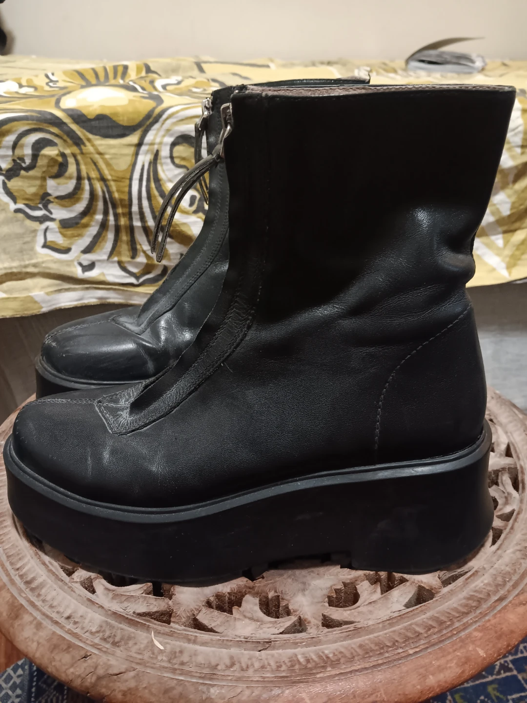 Black Leather Platform Boots with Front Zippers - photo 2