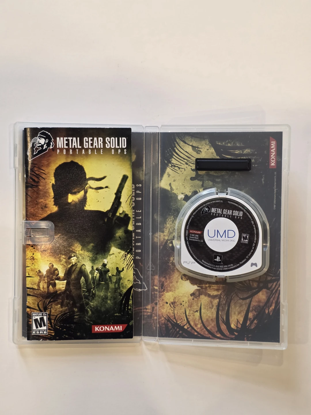 Metal gear solid portable ops complete with manual - photo 2