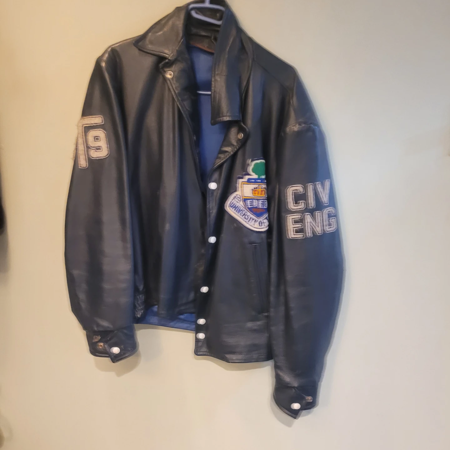 University of Toronto Leather Jacket - photo 2