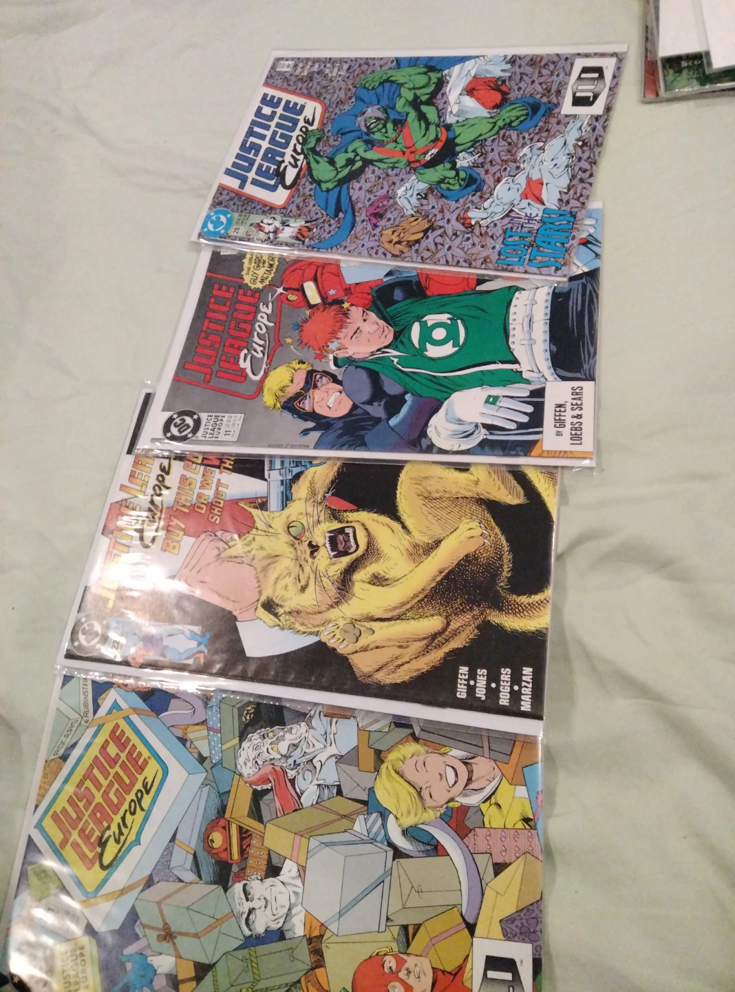 45 Assorted DC and Marvel Comic Books - photo 3
