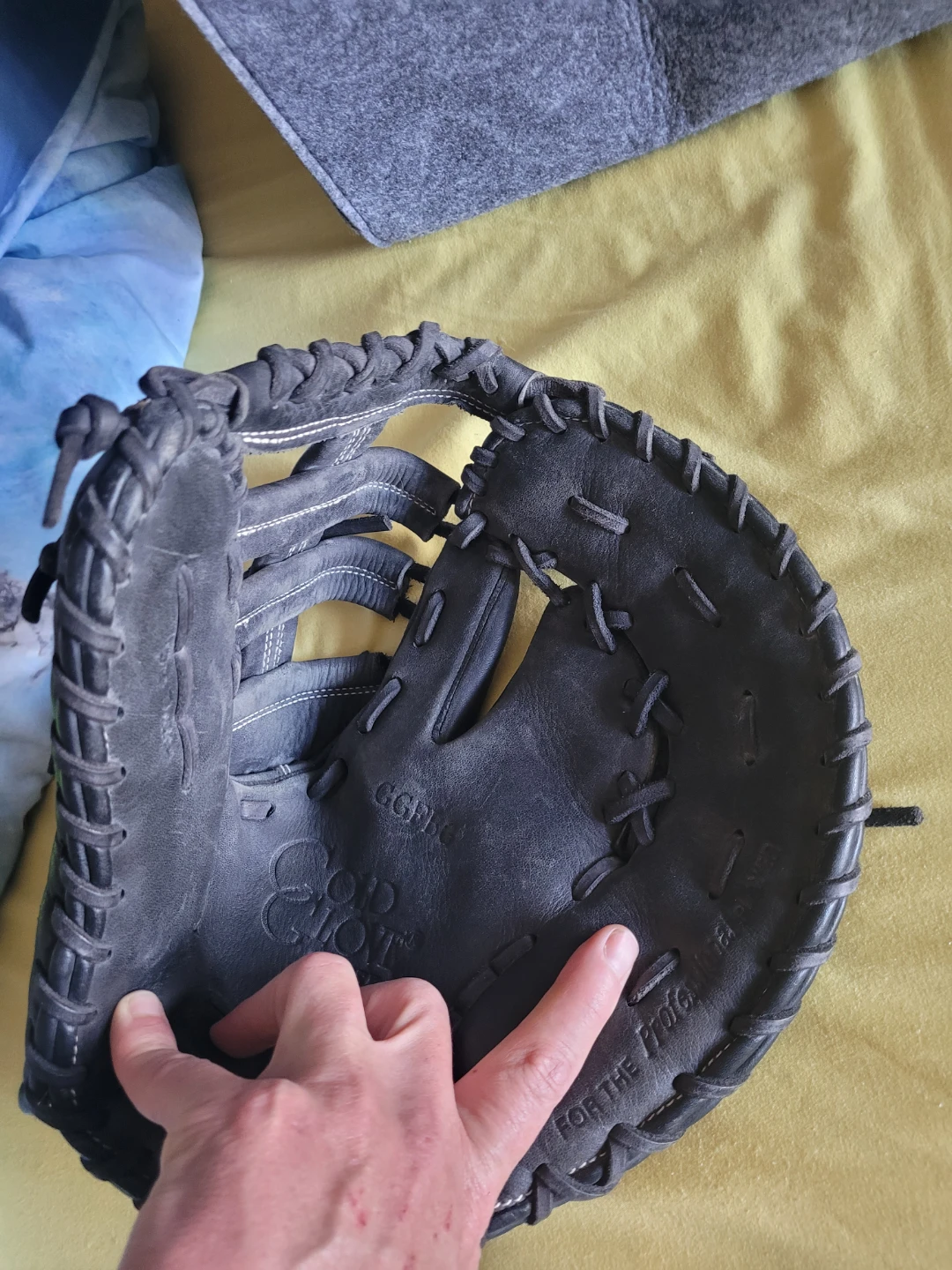 Rawlings The Gold Glove Co. Baseball Glove - photo 2