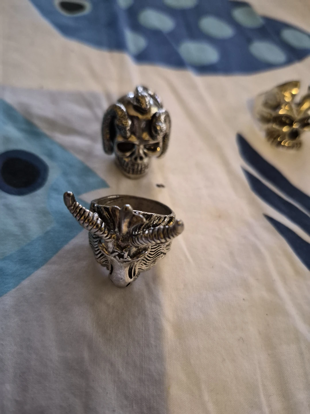 Lot of 3 Skull & Demon Themed Rings - photo 2
