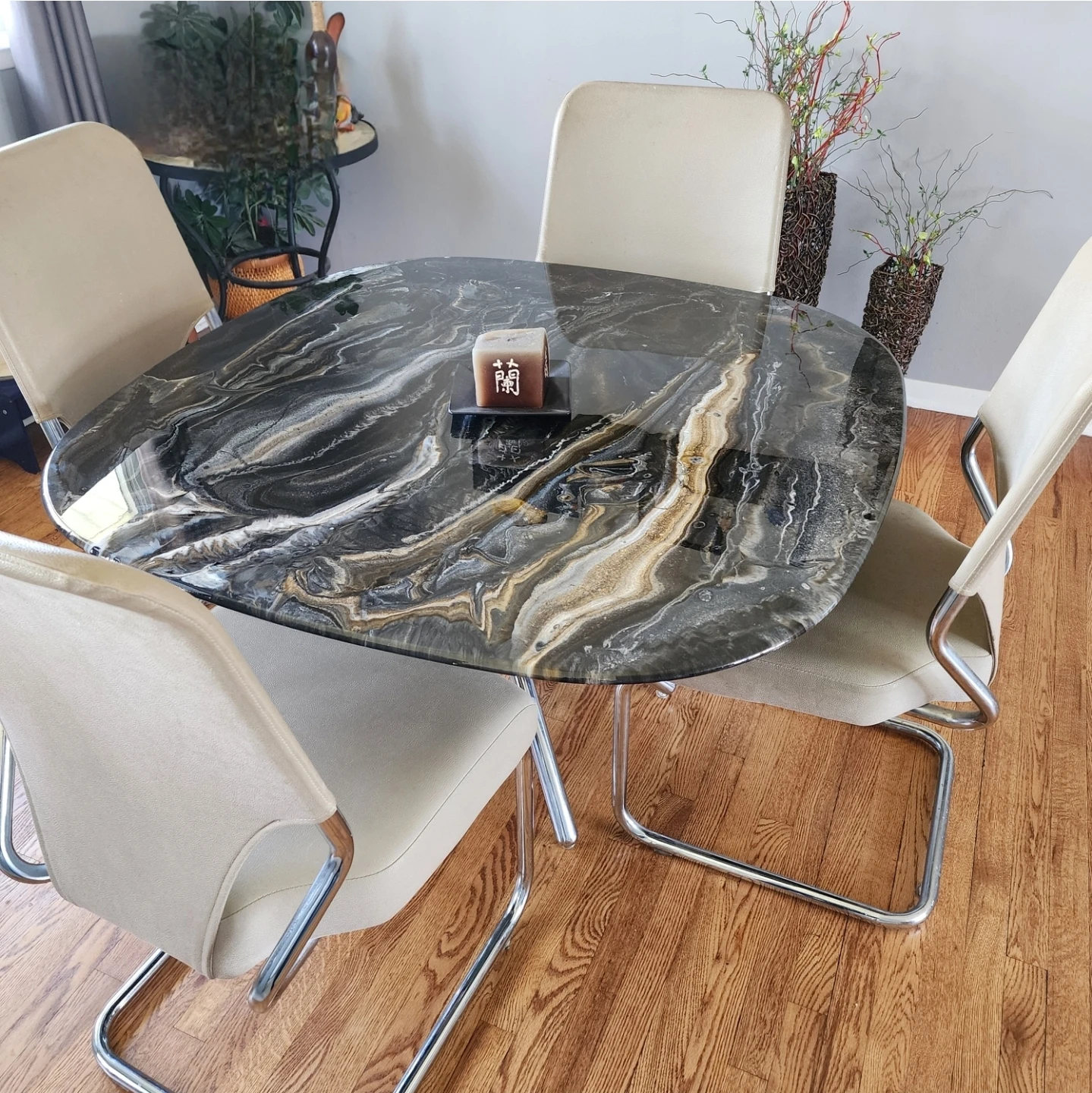 Epoxy Marble Table - photo 4