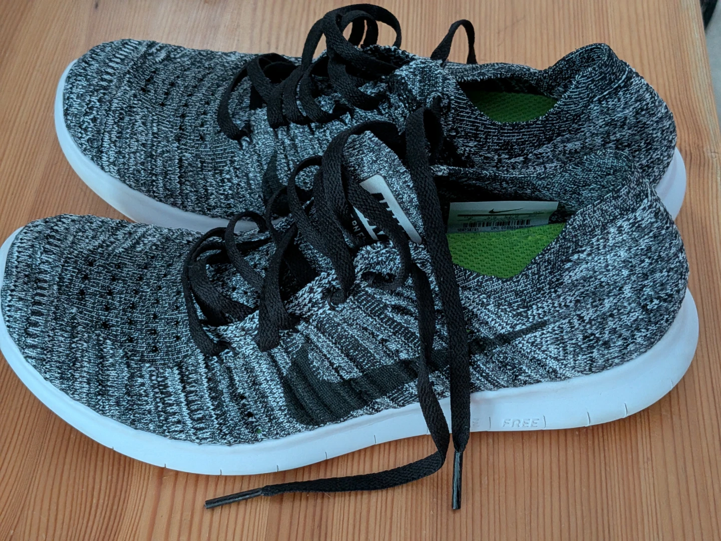 Nike Free RN Flyknit Running Shoes