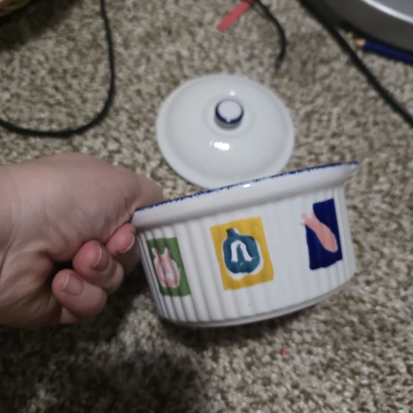 White Ramekin Dish with Lids