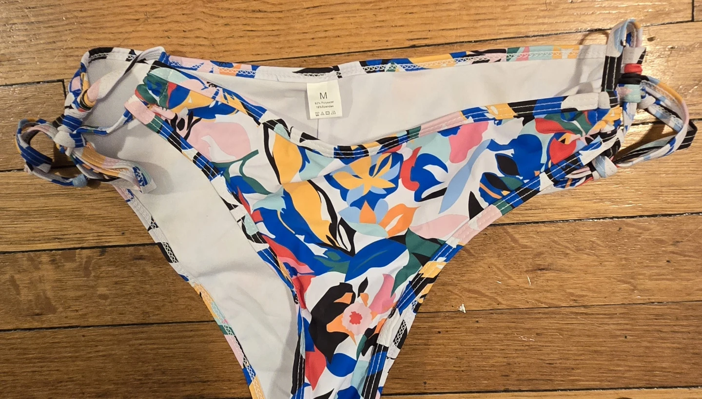 Women's Bikini Bottoms - Size M