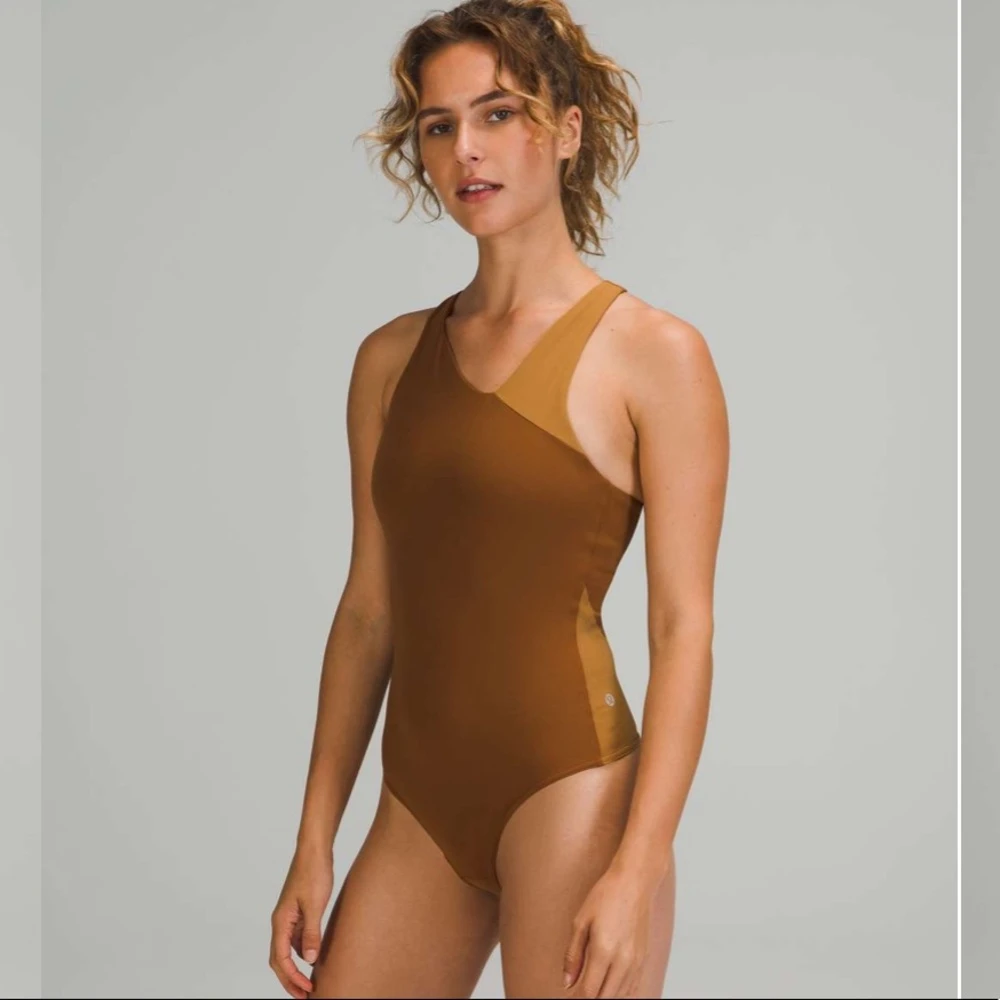 Lululemon Women's One Piece - photo 4