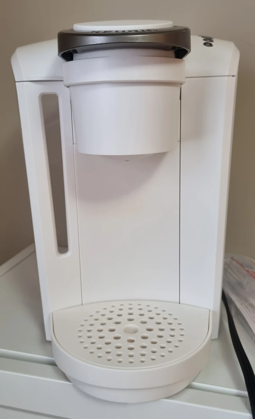 White Keurig Single-Serve Coffee Maker - photo 2
