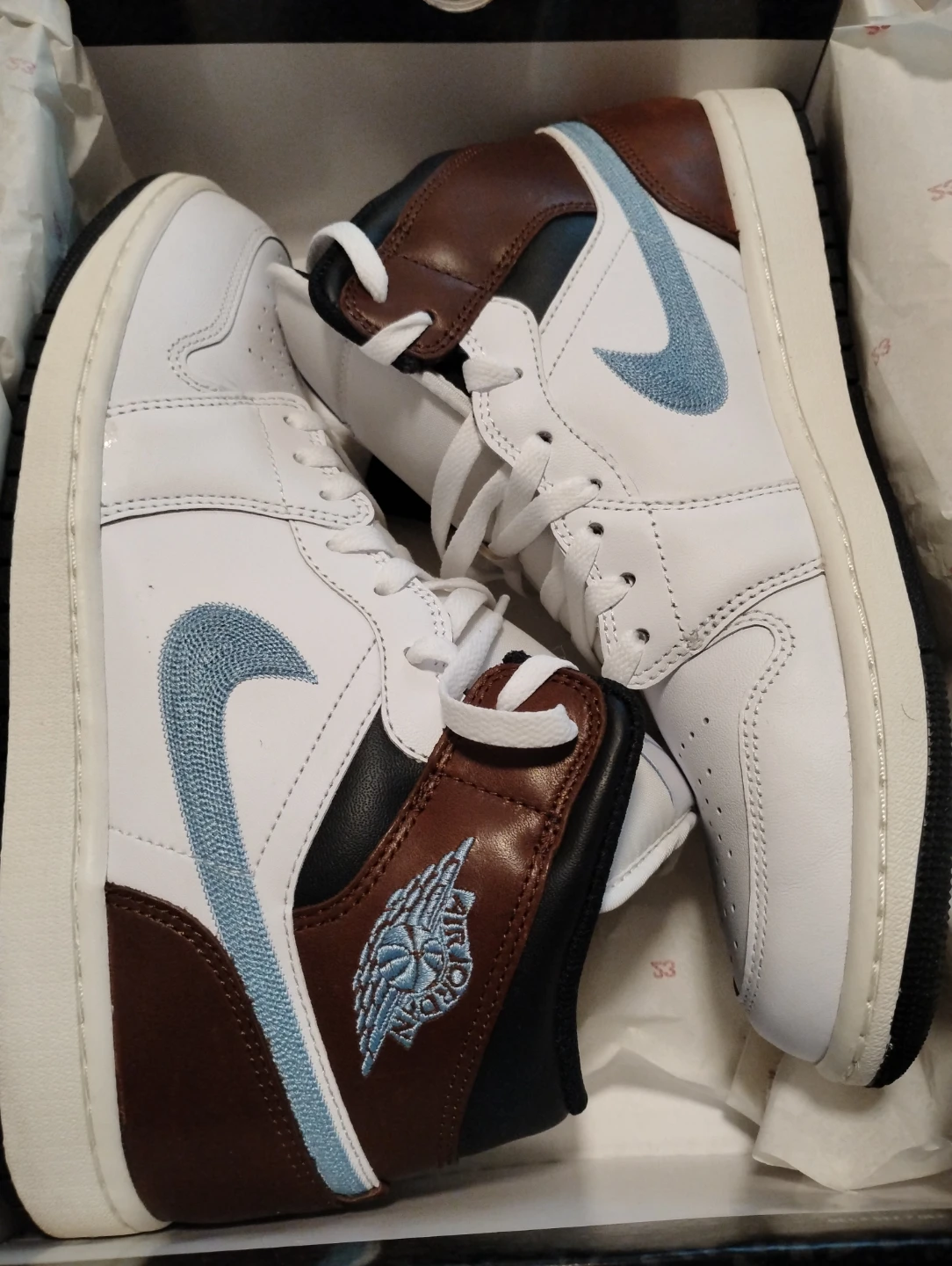 (Size 10.5 )Air Jordan 1 Retro Mid SE 'Brown Blue Grey' Sneakers - photo 2