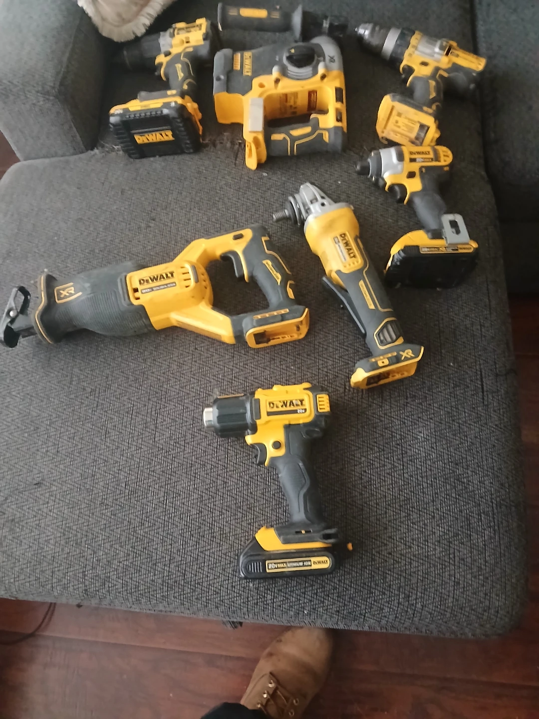 DeWalt Power Tool Bundle - Drill, Recip Saw, r & More - photo 2