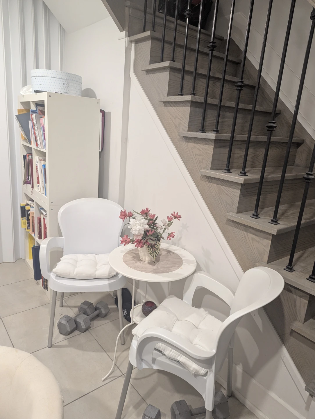 2 White Hard Plastic Chair with Metal Legs