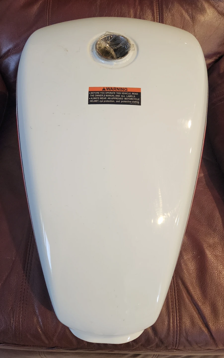 Yamaha 950 Motorcycle Gas Tank - photo 3