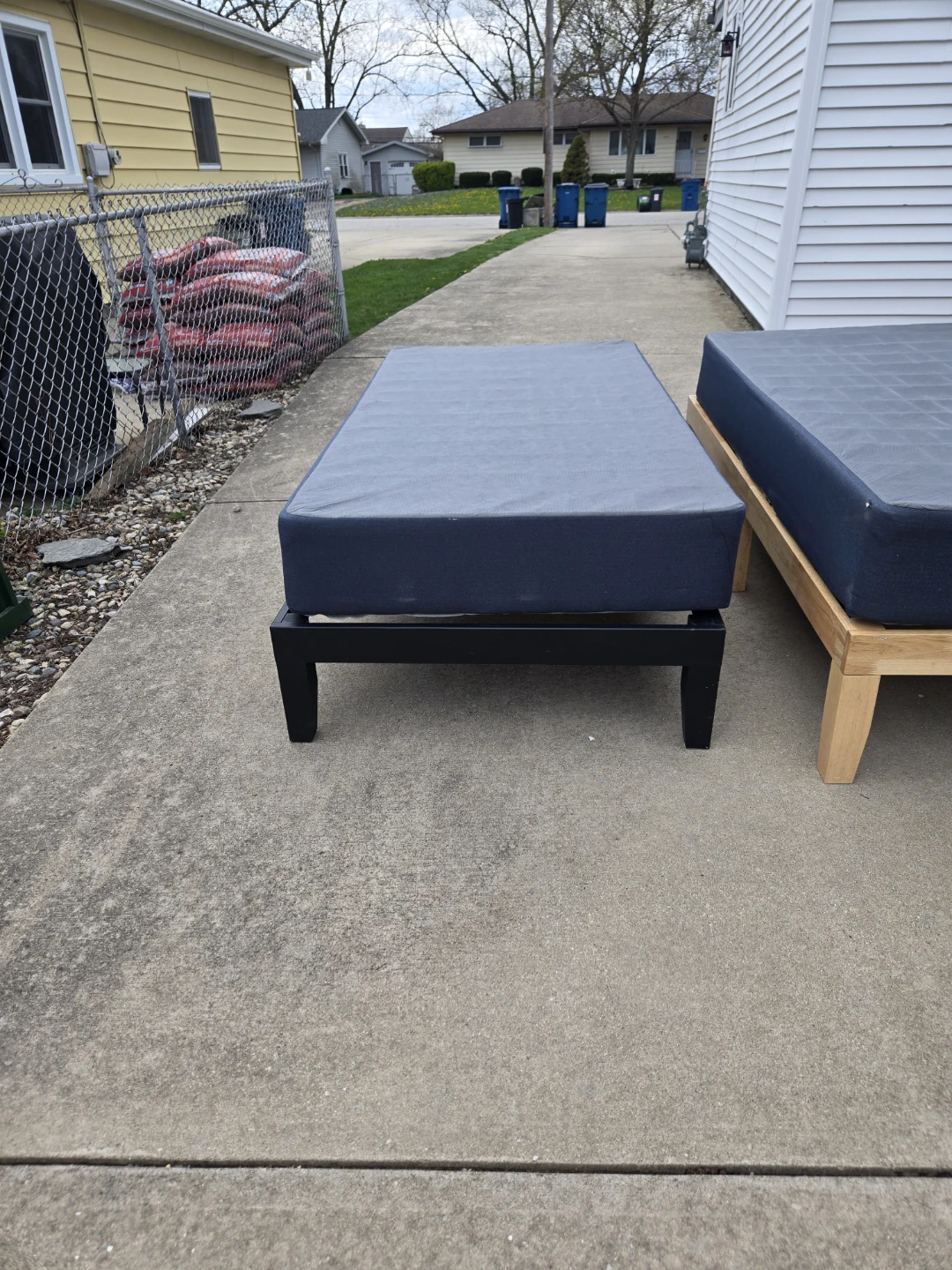 Twin Size box spring  with twin Bed Frame. - photo 3