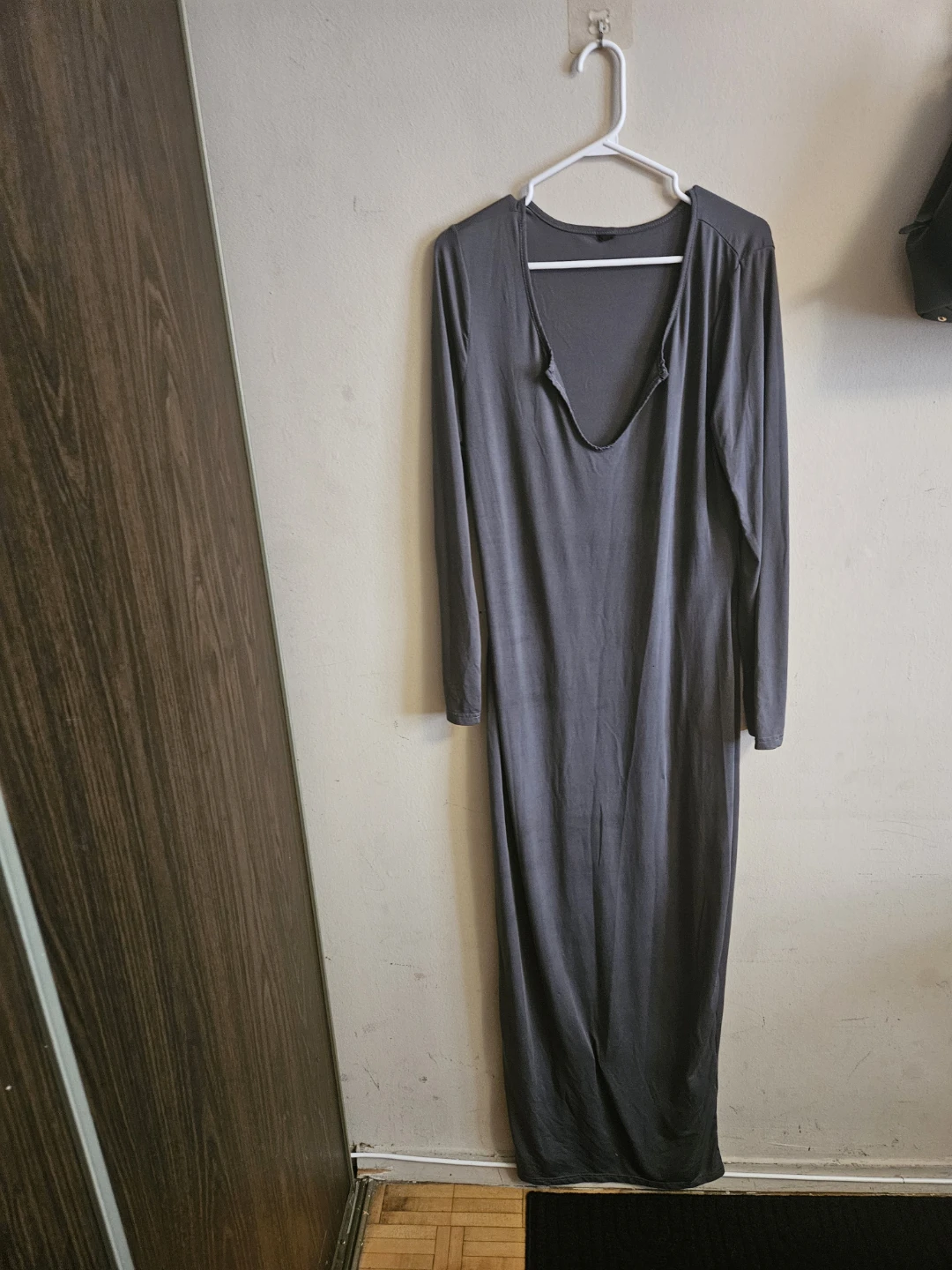 Long Sleeve Maxi Dress - Grey