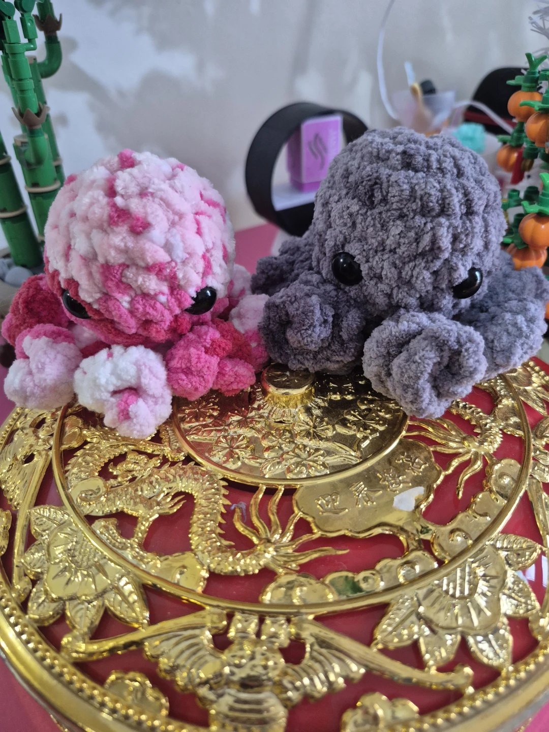 Grey Crochet Octopus Plushie - photo 2
