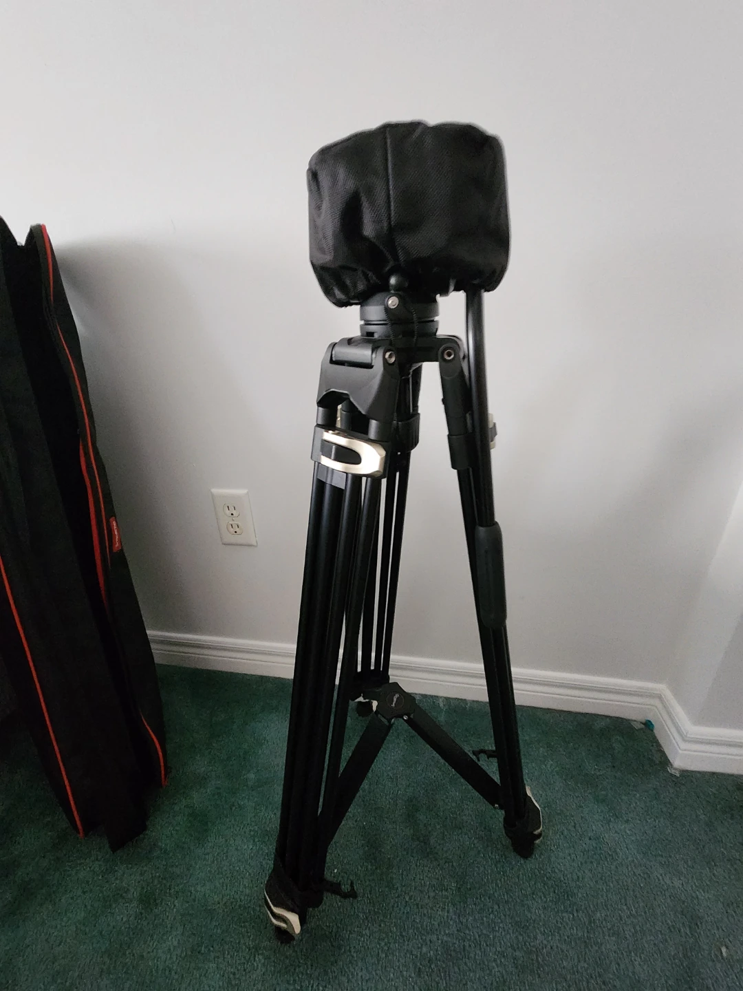 Sachtler Tripod - brand - smallrig - photo 3