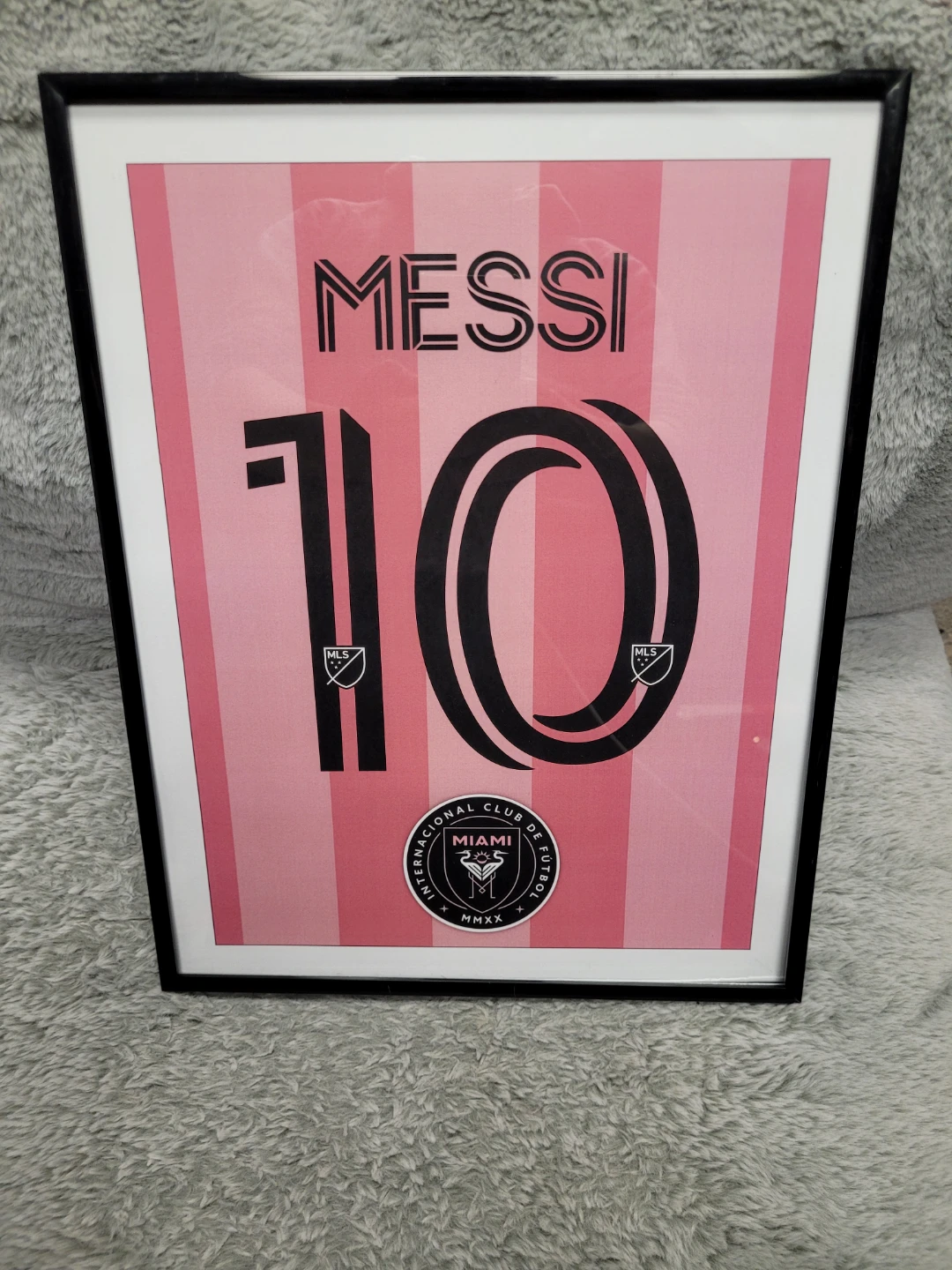 Framed Messi 10 Inter Miami CF Jersey Art( frame 14x12