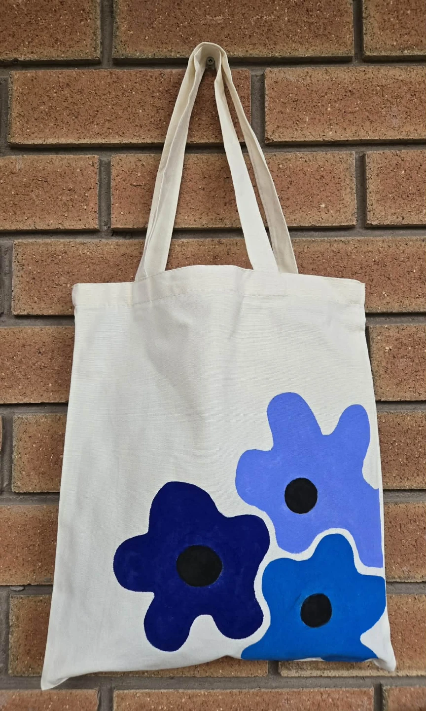 Hand-Painted Tote Bags - photo 2