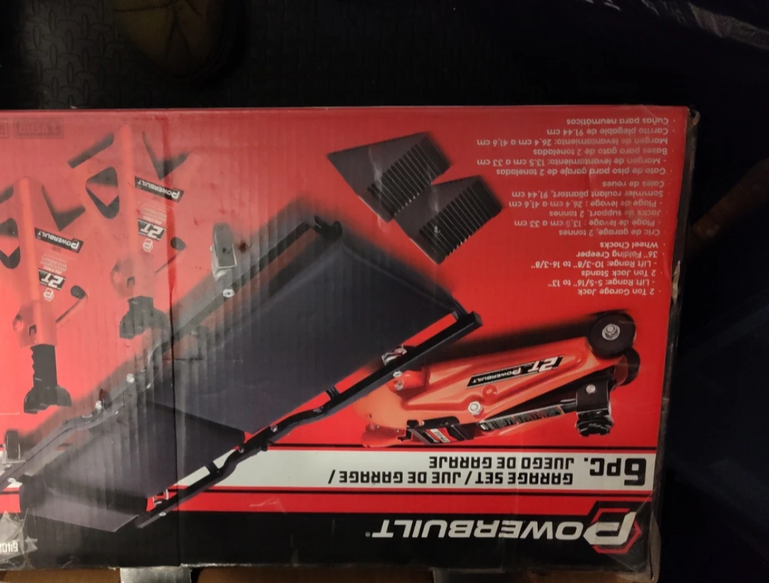 Powerbuilt 6-Piece 2-Ton Garage Set - Brand New (Open Box)