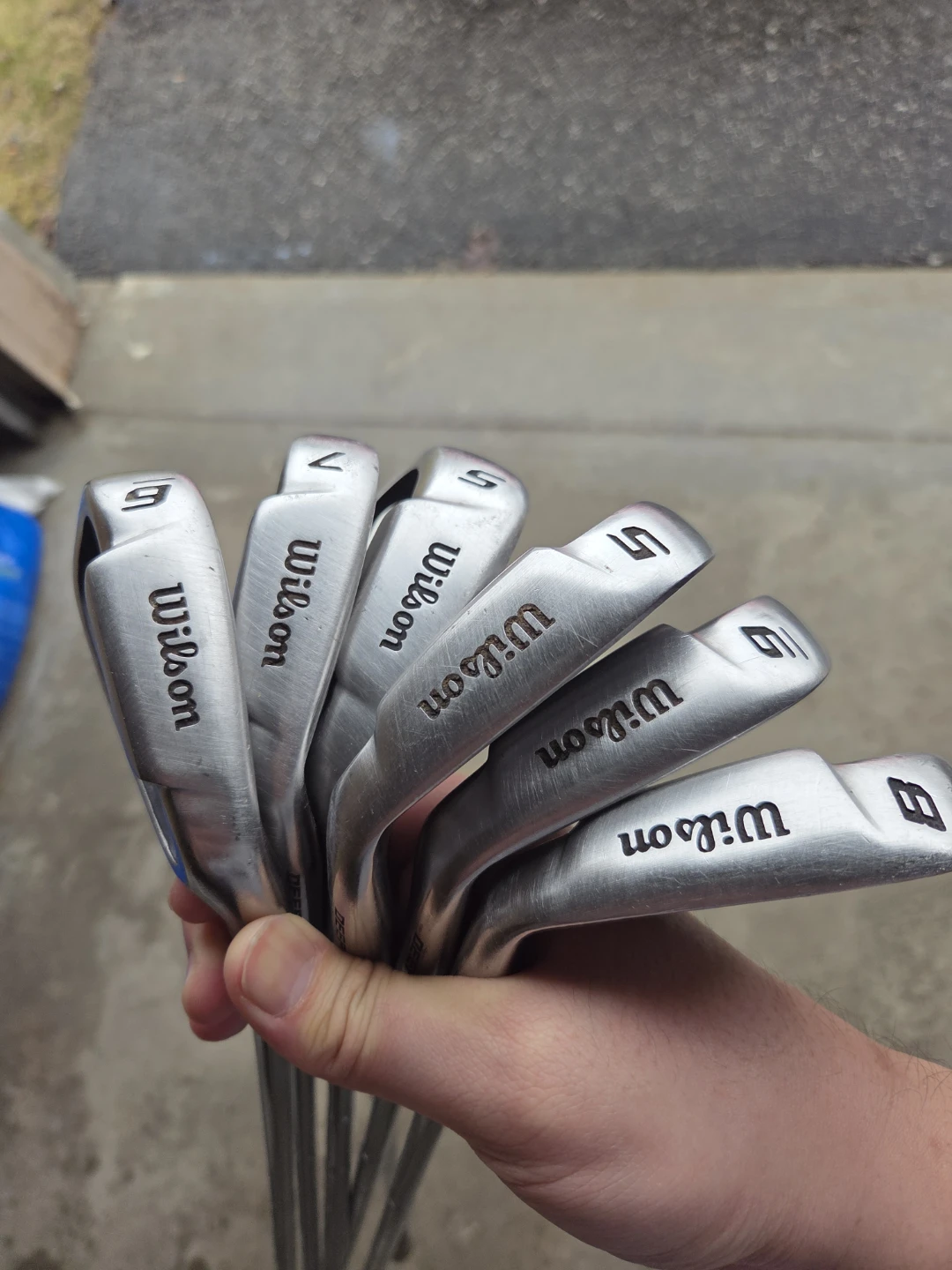 Wilson deep red and Nike VR_S Covert Fairway Hybrid - photo 2