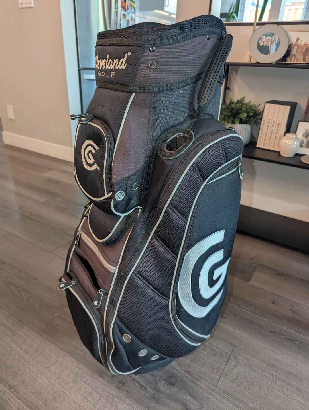 Cleveland Golf  Lightweight Cart Bag